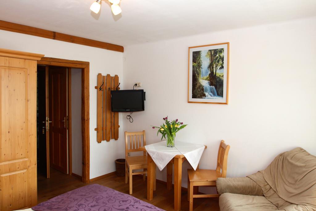 Bauernhof Kasleitner Villa Zell am Moos Luaran gambar