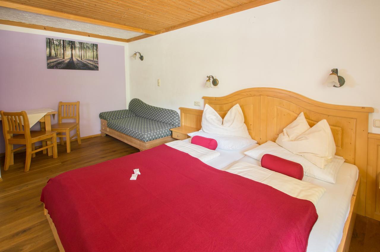 Bauernhof Kasleitner Villa Zell am Moos Luaran gambar